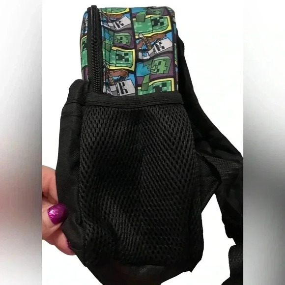 Minecraft MOJANG Creeper Mini-backpack in EUC. Great for back to school. - Picture 7 of 11
